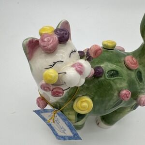 Willits Designs Lacombe Whimsiclay Cat 86053 Rosebud Green Rare 2004 Figurine